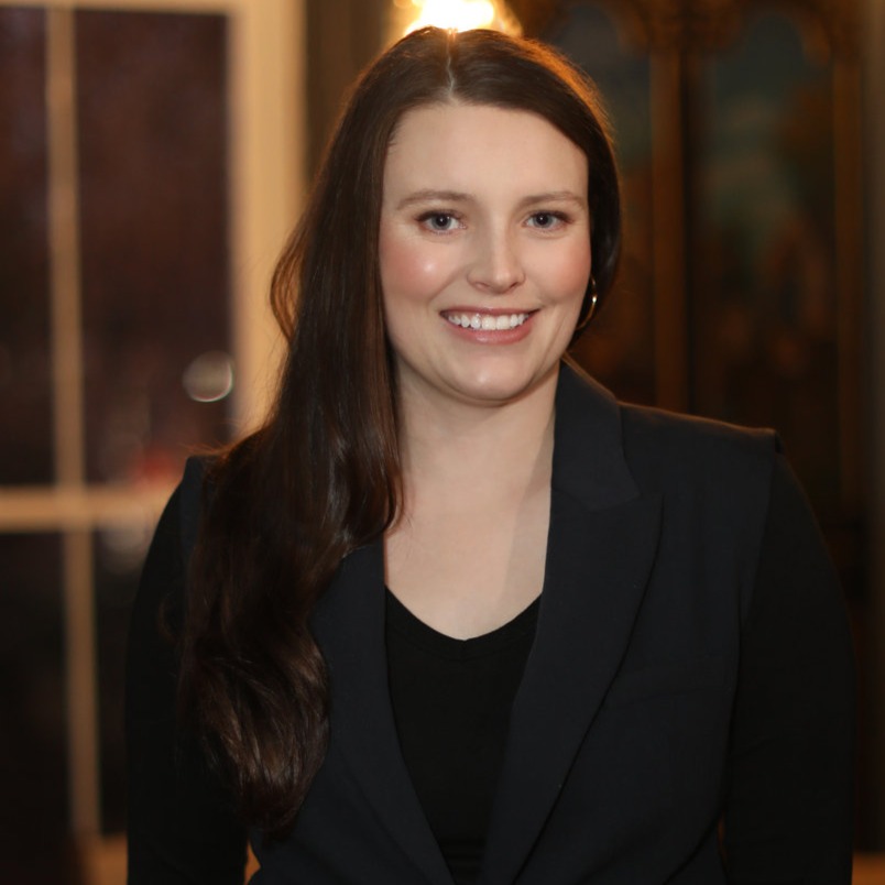 Headshot of Hanna Kronholm Donahue