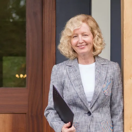 Pat Cunningham, Agent in  - Compass