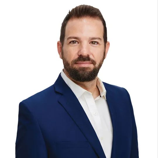 Jerritt Ray, Agent in  - Compass