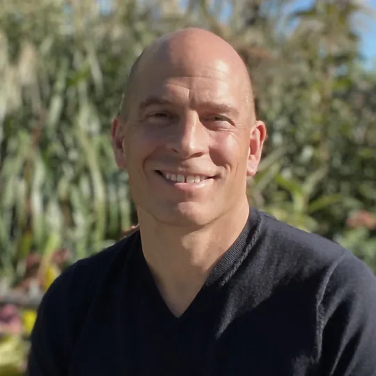 Sean Johnson, Agent in  - Compass