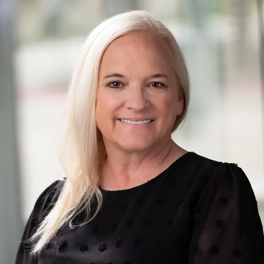 Leanne Rand, Agent in  - Compass