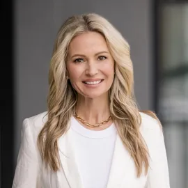 Christina Blixt, Agent in  - Compass