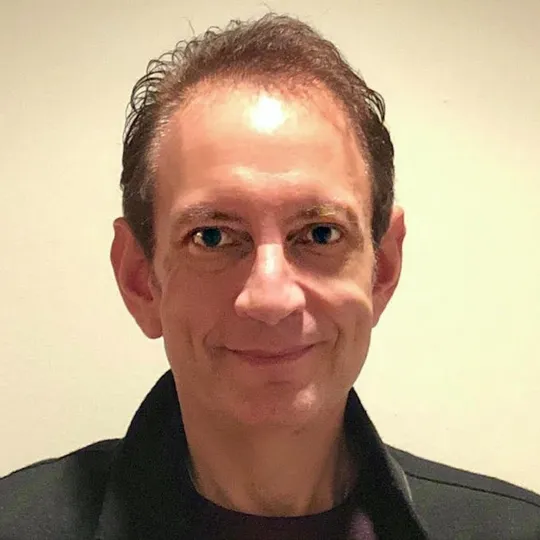 Roger Komins, Agent in  - Compass