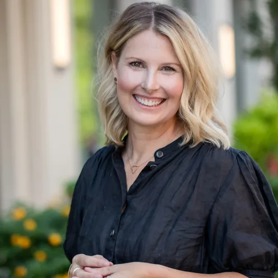 Tana Widdows, Agent in  - Compass