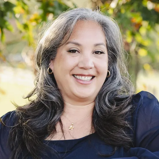 Tara Dean, Agent in  - Compass