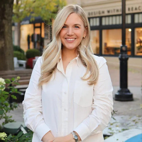 Katie Marino, Agent in  - Compass