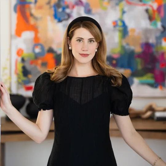 Erin Scialabba, Agent in  - Compass