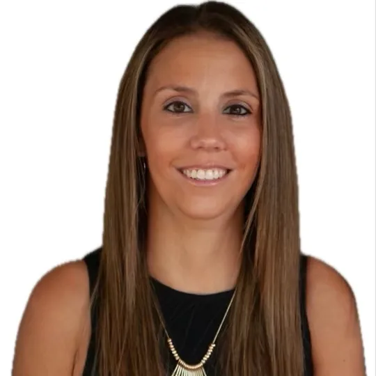 Nikki DiLella, Agent in  - Compass