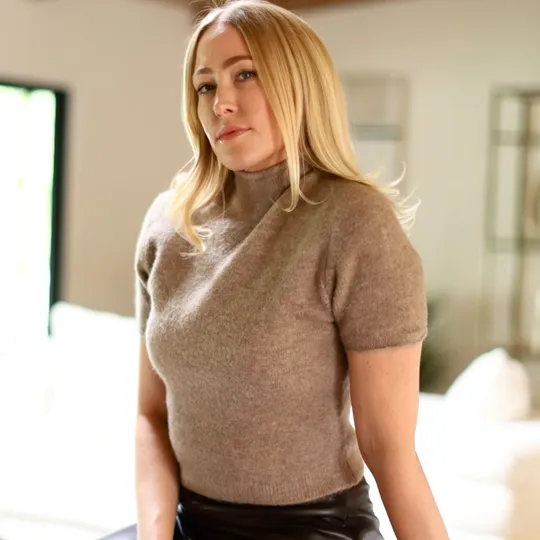 Stacey Hayes, Agent in  - Compass