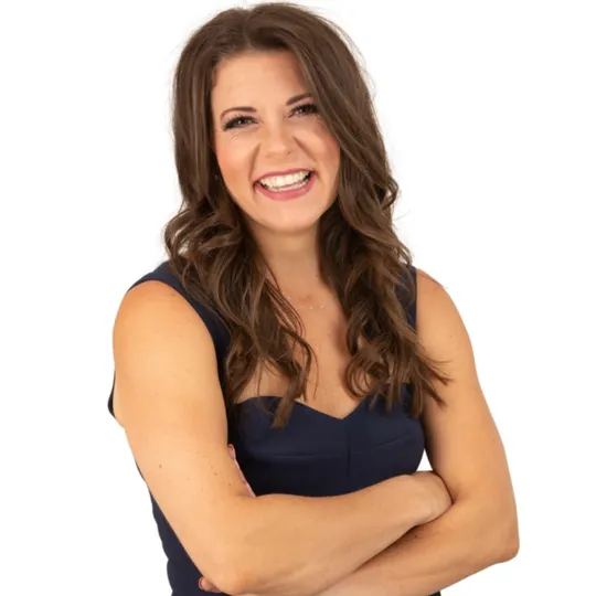 Nicole Milford, Agent in  - Compass