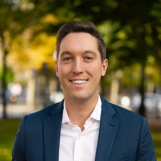 Mark Crespi, Agent in  - Compass