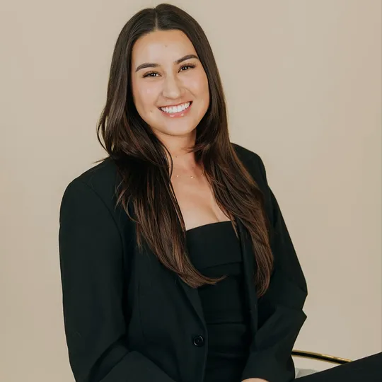 Samantha Littrell, Agent in  - Compass