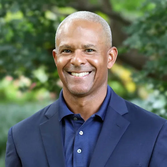 Kris Koelliker, Agent in  - Compass