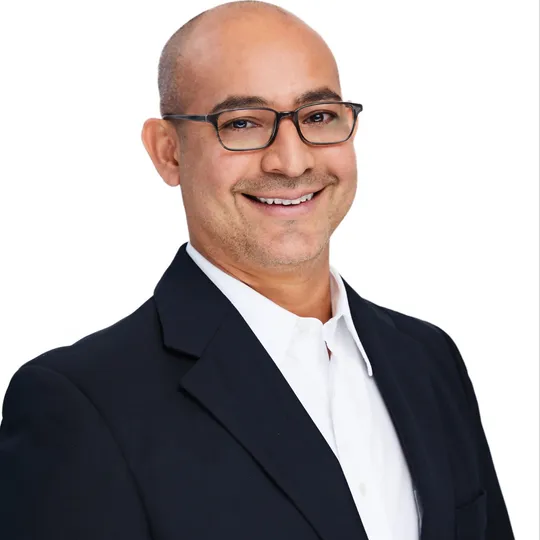 Michael Quinones, Agent in  - Compass