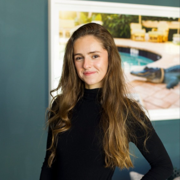 Headshot of Victoria Warembourg