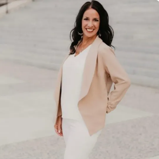 Shannon LaCasse, Agent in  - Compass