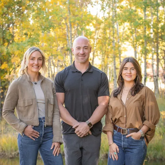 Breezy and Brooks, Agent in  - Compass