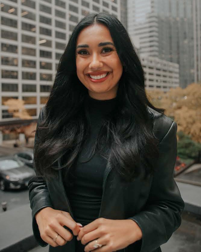 Caira Button | Team Lead & Real Estate Broker