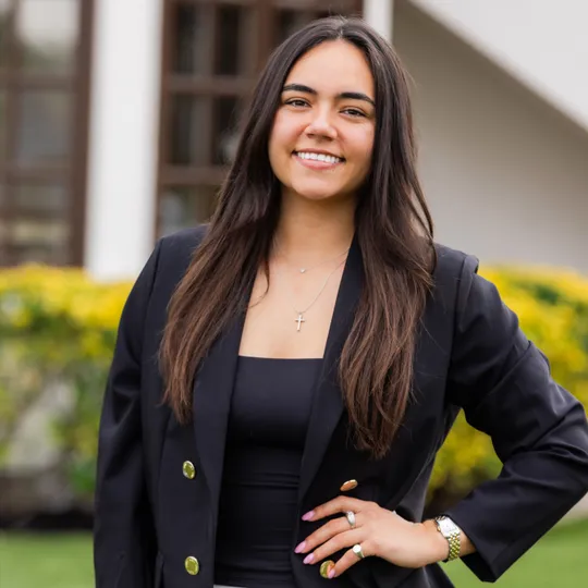 Joslyn Sampognaro, Agent in  - Compass