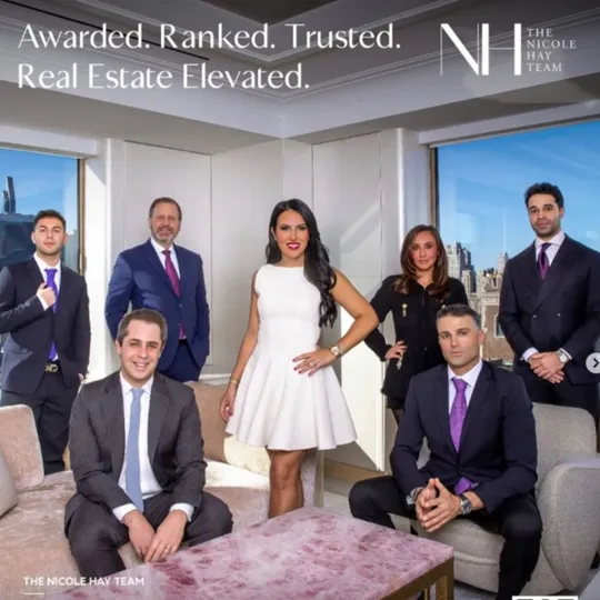 The Nicole Hay Team, Agent in  - Compass