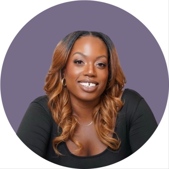 Headshot of Mindy Skelly