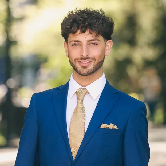Richard Basile, Agent in  - Compass