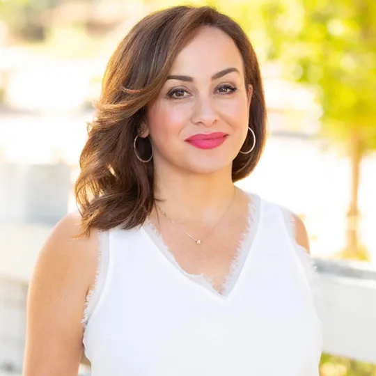 Gigi Srour, Agent in  - Compass