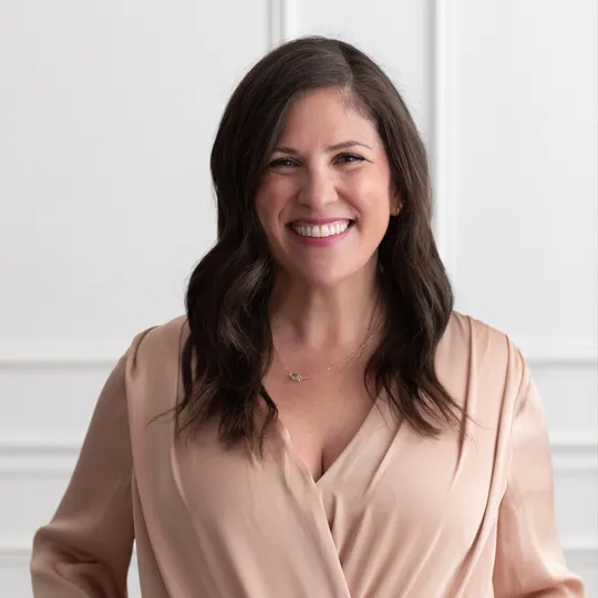 Katie Shorr, Agent in  - Compass