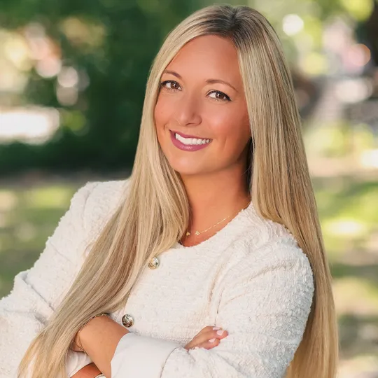 Erin Frangipane, Agent in  - Compass