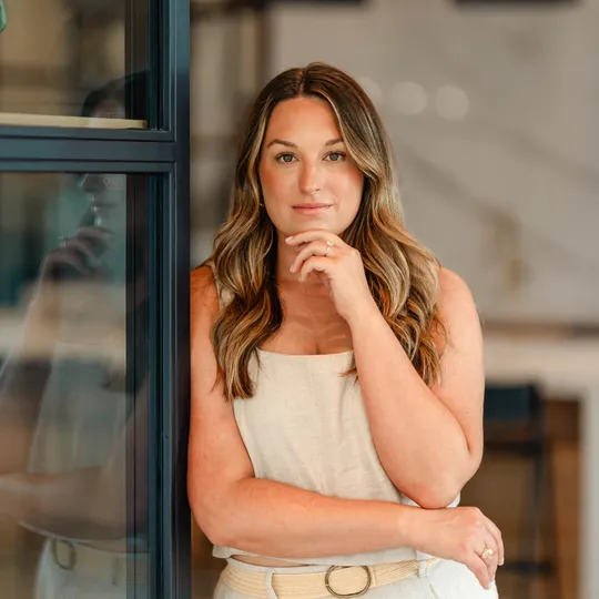 Mica Rucker, Agent in  - Compass