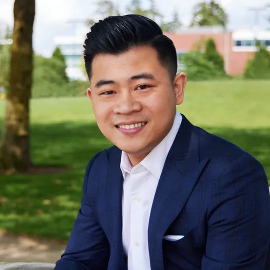 Kevin Kieu, Agent in  - Compass