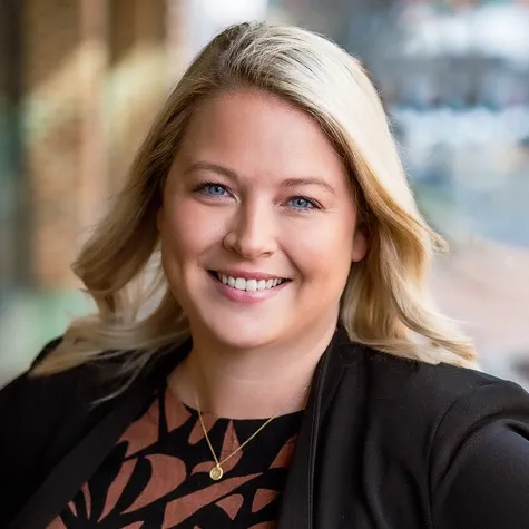 Samantha Rivera, Agent in  - Compass