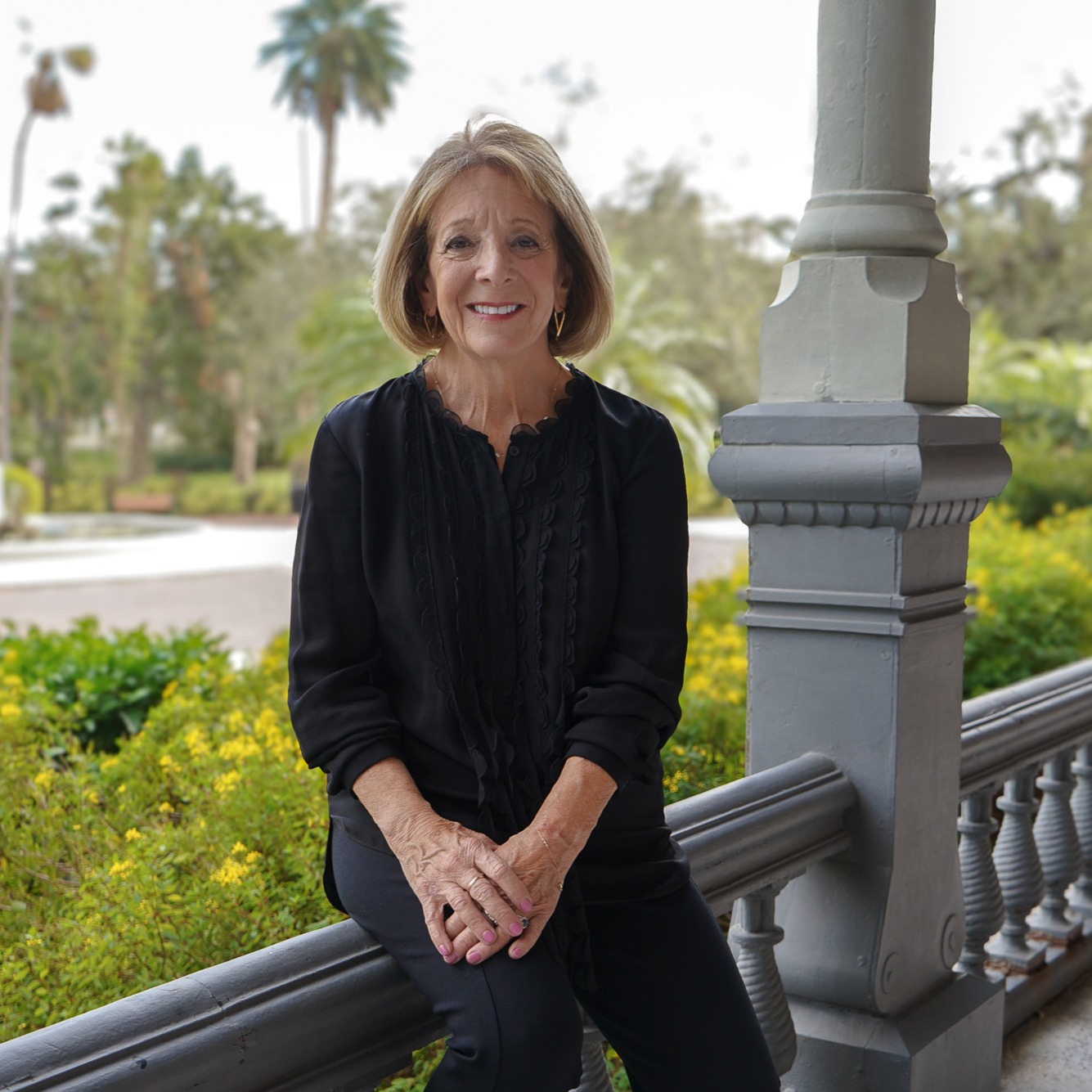 Headshot of Amy Bofman