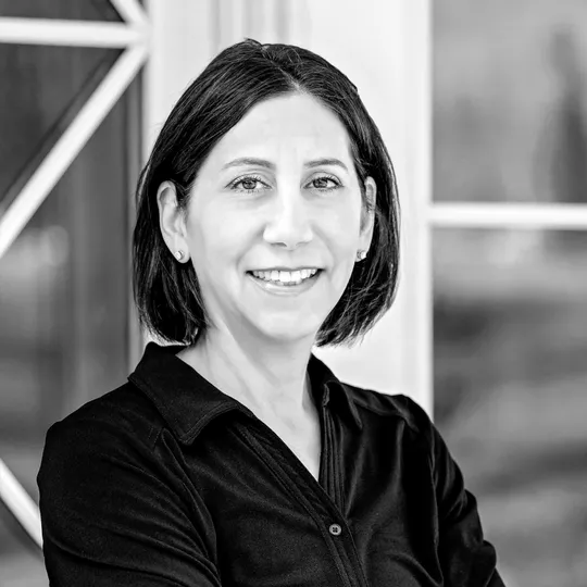 Lori Rubin, Agent in  - Compass