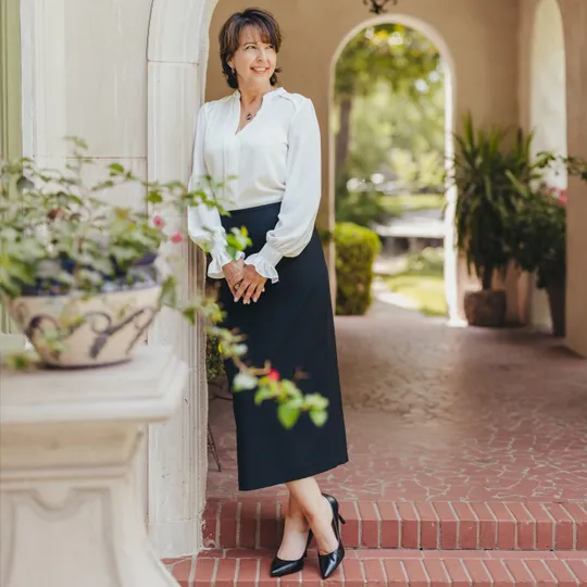 Darlene Dale, Agent in  - Compass