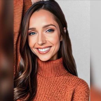 Headshot of Danielle Mandeville