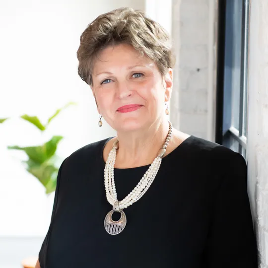 Rose Mary Smith, Agent in  - Compass