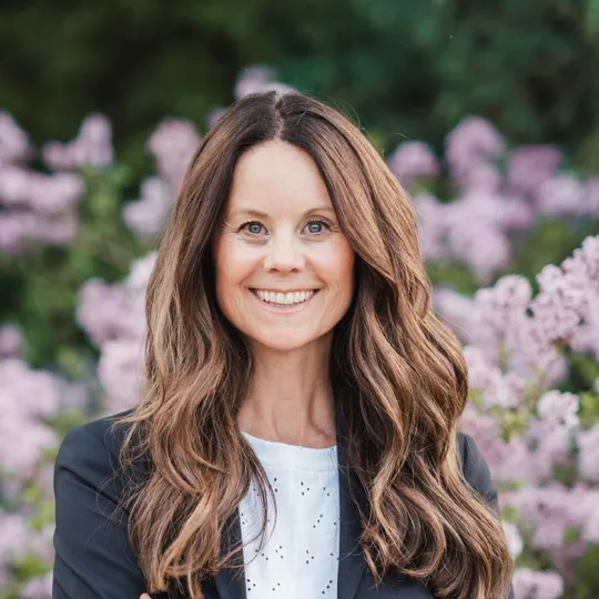 Jeanne Panuczak, Agent in  - Compass