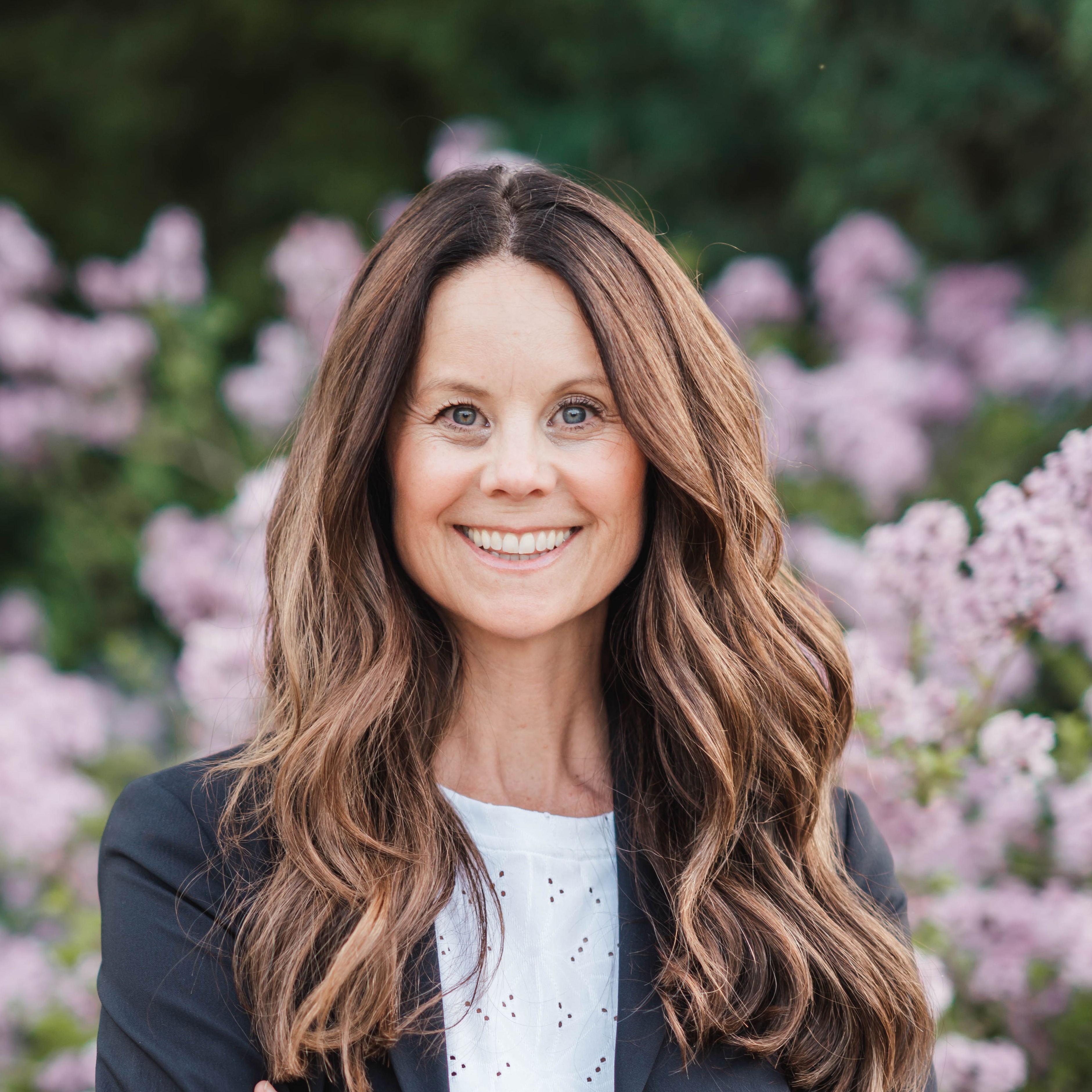 Headshot of Jeanne Panuczak
