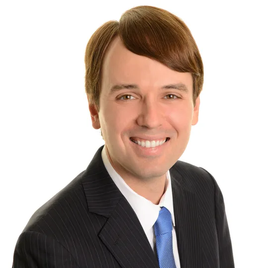 Alex Seroff, Agent in  - Compass