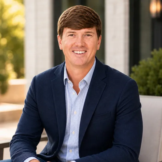 Justin Hill, Agent in  - Compass