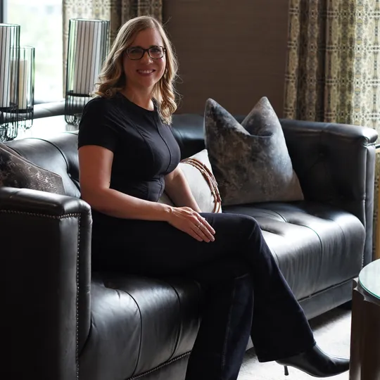 Tabatha McClure, Agent in  - Compass