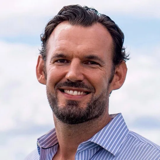 Will McKinney, Agent in  - Compass