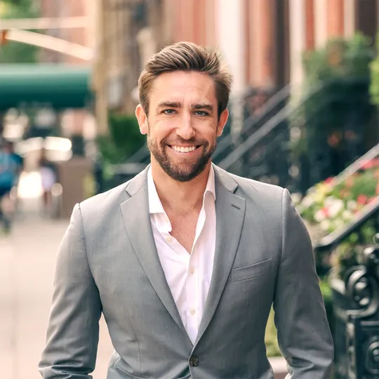 Zach Crowley, Agent in  - Compass