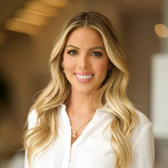 Lauren Klein, Agent in  - Compass