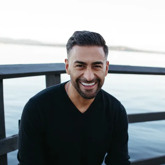 Paul Rosales, Agent in  - Compass