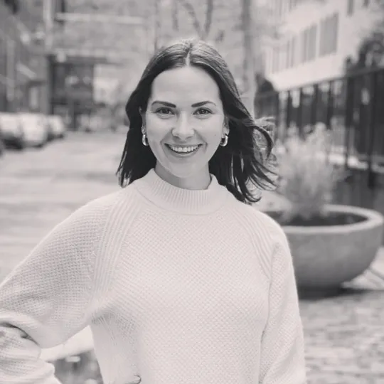 Sylvia Baker, Agent in  - Compass