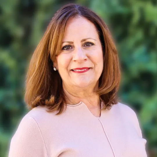 Jean Phillips, Agent in  - Compass