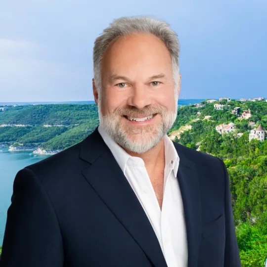 Andrew Vogel, Agent in  - Compass