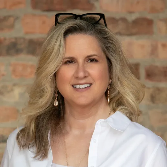 Amy Foote, Agent in  - Compass